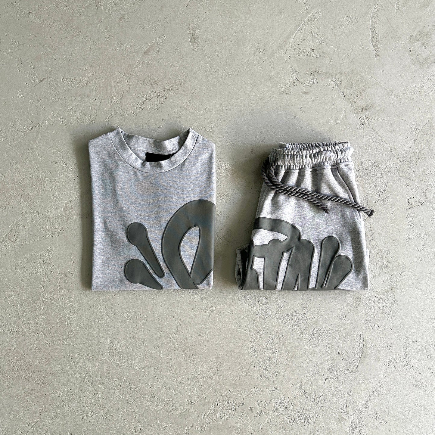SYNA World Summer Set Grey