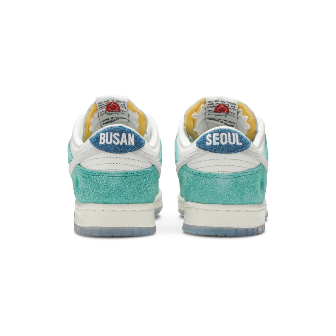 Kasina x Dunk Low "Road Sign"