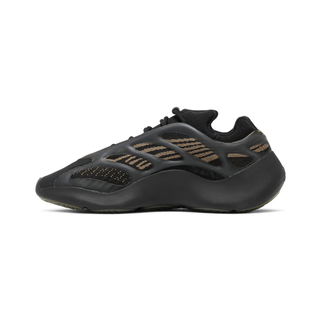 Yeezy Boost 700 V3 "Clay Brown"